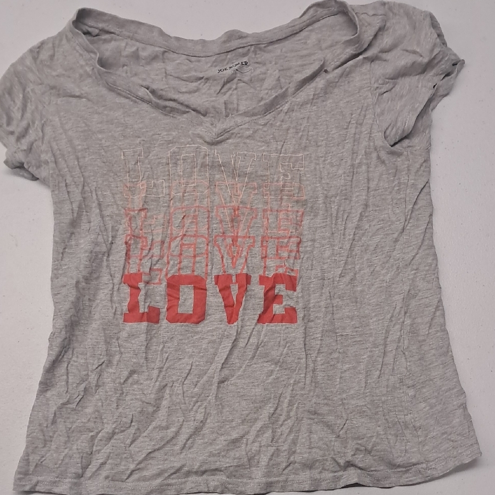 Gray and Pink Graphic Short Sleeve T-Shirt